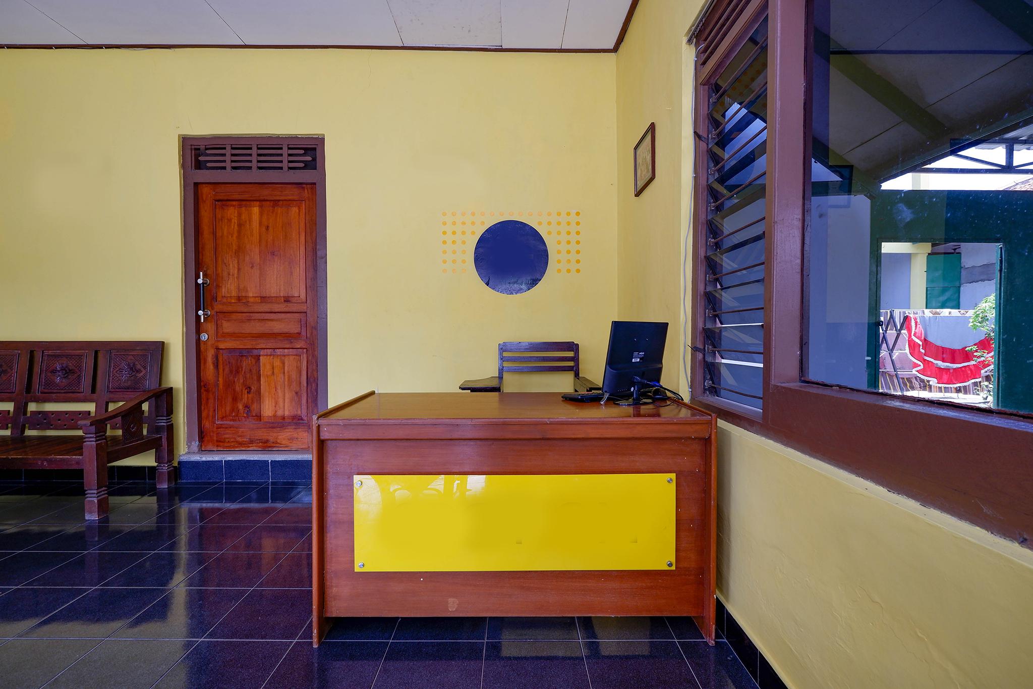 Готель Spot On 2821 Griya Kawula Syariah Surakarta  Екстер'єр фото