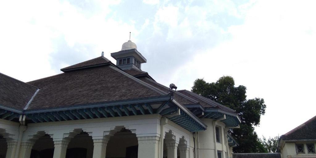 Готель Spot On 2821 Griya Kawula Syariah Surakarta  Екстер'єр фото